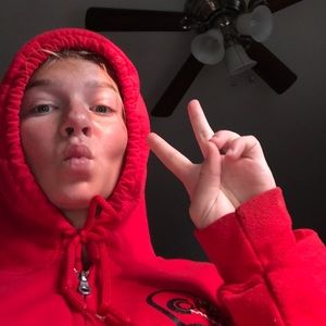 Meet your Posher, Ivy